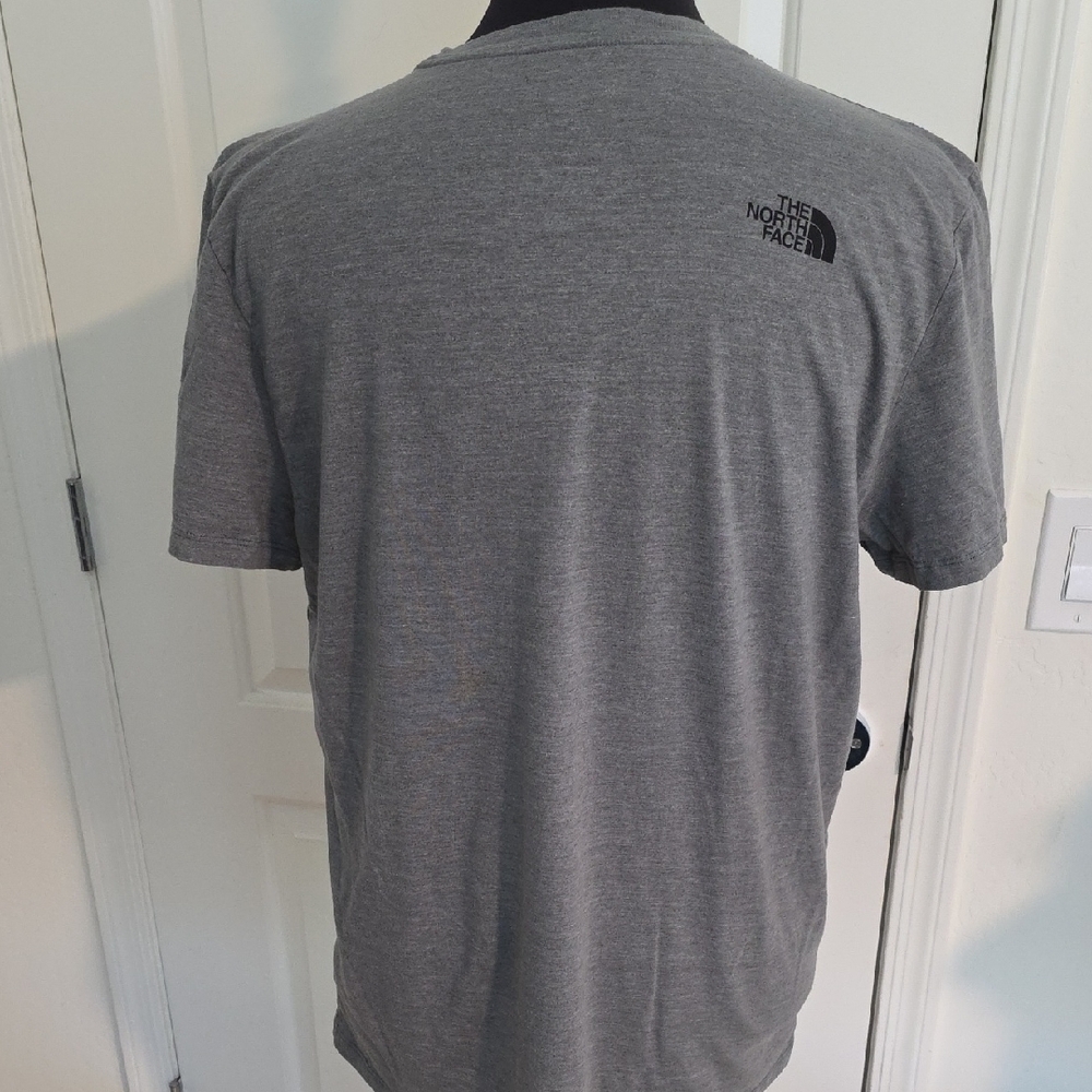 The North Face Gray Bear Graphic Tee - Picture 3 of 3